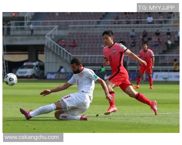 韩国足球明星齐聚一堂共庆荣耀时刻精彩大合影展现团结与梦想 韩国足球明星齐聚一堂共庆荣耀时刻精彩大合影展现团结与梦想
