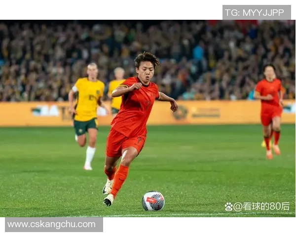 中国足球明星的风采与成就全景展示与深度解析 中国足球明星的风采与成就全景展示与深度解析