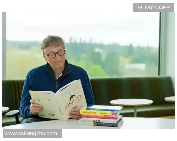 足球明星申思与妻子的甜蜜生活揭秘与幸福瞬间分享