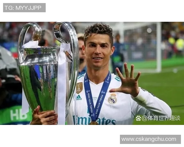 足球巨星C罗的生活揭秘与奋斗历程的精彩故事