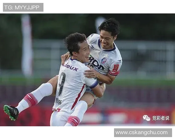 山形山神与冈山绿雉的激烈对决展现日本足球的魅力与激情 山形山神与冈山绿雉的激烈对决展现日本足球的魅力与激情